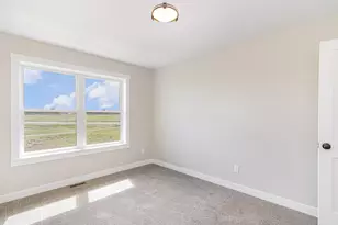 811 Viburnum St, Belle Plaine, MN 56011 - Photo 17