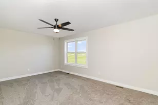 811 Viburnum St, Belle Plaine, MN 56011 - Photo 11