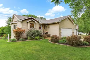 1565 Oak Ridge Cir, Monticello, MN 55362 - Photo 1