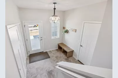 4653 8th Street NE, Saint Cloud, MN 56304 - Photo 5