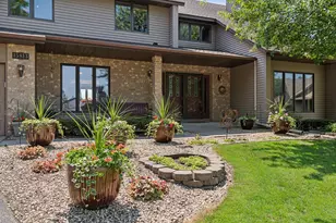 15813 Highview Dr, Apple Valley, MN 55124 - Photo 3