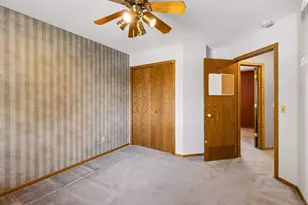 15813 Highview Dr, Apple Valley, MN 55124 - Photo 47
