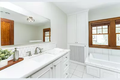 925 6th Street SW, Rochester, MN 55902 - Photo 59