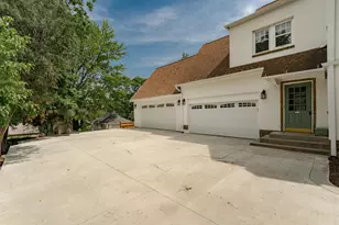 925 6th St SW, Rochester, MN 55902 - Photo 87