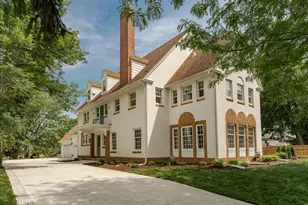 925 6th St SW, Rochester, MN 55902 - Photo 3