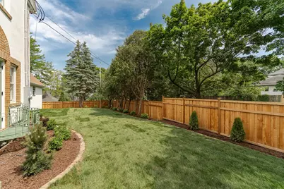 925 6th Street SW, Rochester, MN 55902 - Photo 9
