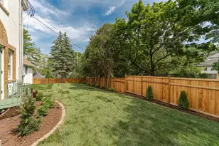 925 6th St SW, Rochester, MN 55902 - Photo 9