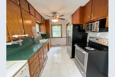 111 N Park Avenue, Springfield, MN 56087 - Photo 13