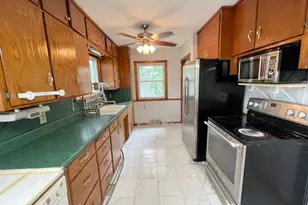 111 N Park Ave, Springfield, MN 56087 - Photo 13