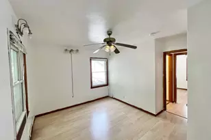 111 N Park Ave, Springfield, MN 56087 - Photo 25