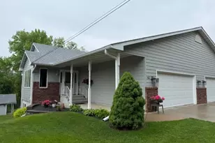 857 W Burns Valley Rd, Winona, MN 55987 - Photo 1