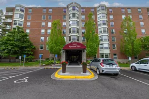 1425 W 28th St, Minneapolis, MN 55408 - Photo 1