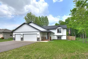 454 Roosevelt Dr, Dresser, WI 54009 - Photo 1