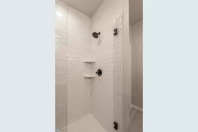 4176 Arthur Drive S, Fargo, ND 58104 - Photo 15