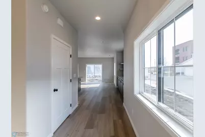 4176 Arthur Drive S, Fargo, ND 58104 - Photo 3