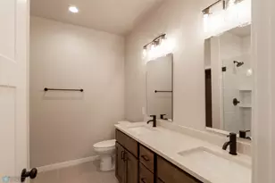 4176 Arthur Dr S, Fargo, ND 58104 - Photo 13