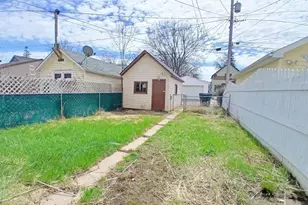 512 S 5th Street S, Virginia, MN 55792 - Photo 3