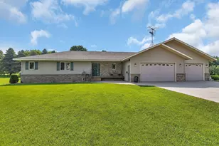 204 West St, Saint Martin, MN 56376 - Photo 1