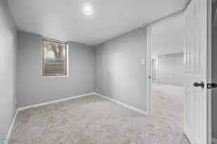 310 10th St S, Moorhead, MN 56560 - Photo 17