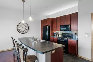 4525 Park Commons Dr, Saint Louis Park, MN 55416 - Photo 7