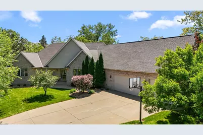 600 Sibley Court, Mendota Heights, MN 55118 - Photo 1