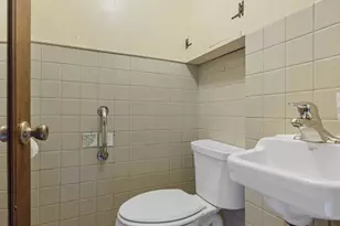 1121 4th Ave S, Fargo,  58103 - Photo 43