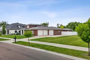 4337 66th St S, Fargo, ND 58104 - Photo 43