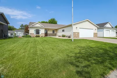 509 32nd Street N, Moorhead, MN 56560 - Photo 1