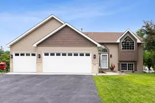 1900 Prairie View Ln, Buffalo, MN 55313 - Photo 1