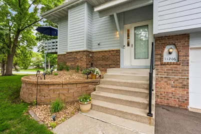 11206 Vessey Circle, Bloomington, MN 55437 - Photo 1