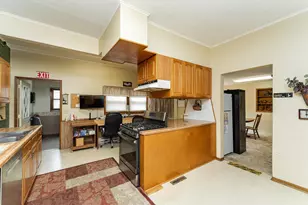 520 State St, West Concord, MN 55985 - Photo 3