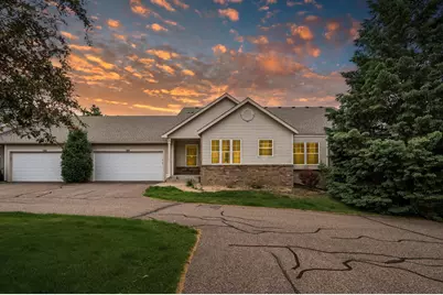 164 Wedgewood Drive, Mahtomedi, MN 55115 - Photo 1