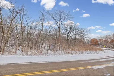 2685 Carver Avenue E, Maplewood, MN 55119 - Photo 3