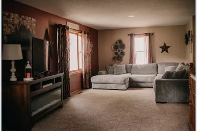 86571 County Road 46, Oakland Twp, MN 56007 - Photo 17