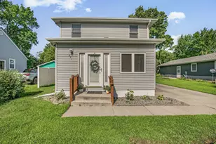 821 N Holcombe Ave, Litchfield, MN 55355 - Photo 1