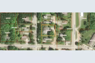 406 Roberts Avenue NE, Warroad, MN 56763 - Photo 23