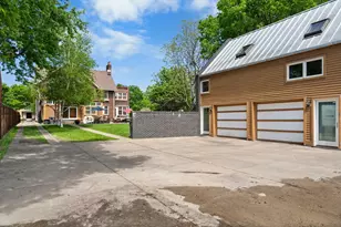 818 Summit Ave, Saint Paul, MN 55105 - Photo 45