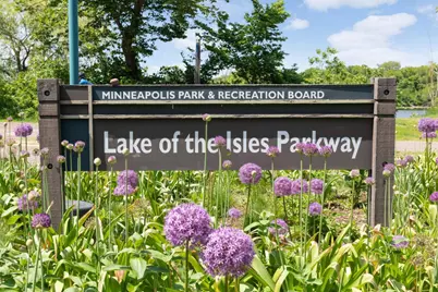 1776 Knox Avenue S, Minneapolis, MN 55403 - Photo 19