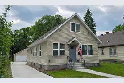 1442 11th Avenue S, Fargo,  58103 - Photo 1