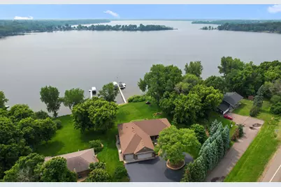 10097 Wyoming Avenue, Chisago City, MN 55013 - Photo 1