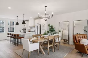 870 Mount Curve Blvd, Saint Paul, MN 55116 - Photo 1