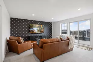 870 Mount Curve Blvd, Saint Paul, MN 55116 - Photo 3