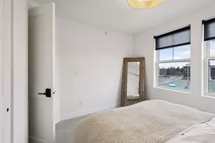 870 Mount Curve Blvd, Saint Paul, MN 55116 - Photo 39