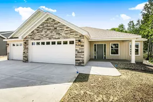 5948 Rivers Edge Dr, Saint Cloud, MN 56303 - Photo 1