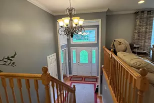 8000 Winnetka Heights Dr, Golden Valley, MN 55427 - Photo 7