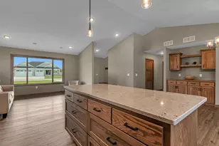 212 Woolgrass Wy, Avon, MN 56310 - Photo 5