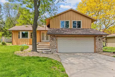 1716 Evergreen Drive, Woodbury, MN 55125 - Photo 1