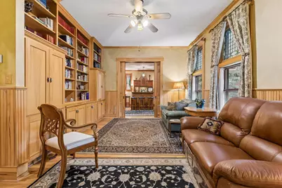 8 Bates Avenue, Saint Paul, MN 55106 - Photo 21
