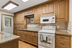 8 Bates Ave, Saint Paul, MN 55106 - Photo 41