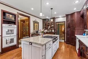 8 Bates Ave, Saint Paul, MN 55106 - Photo 27